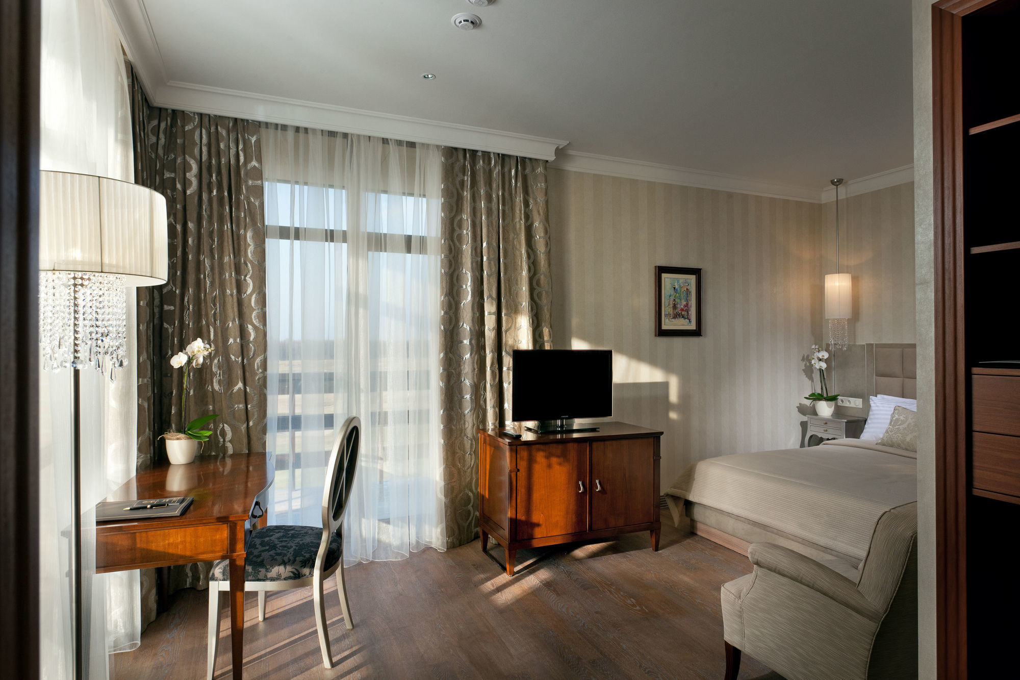 Superior Golf And Spa Resort Kharkiv Bagian luar foto
