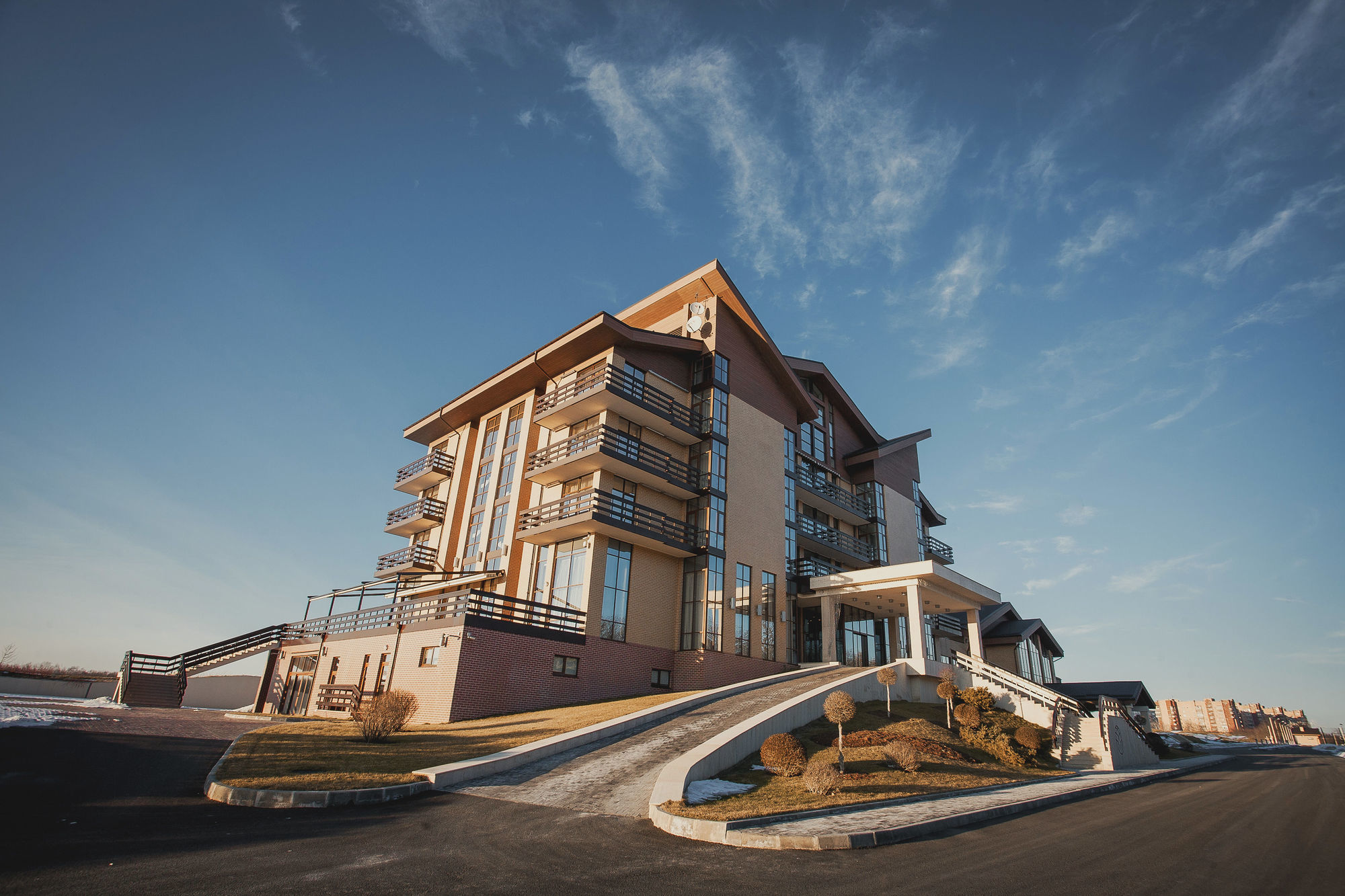 Superior Golf And Spa Resort Kharkiv Bagian luar foto