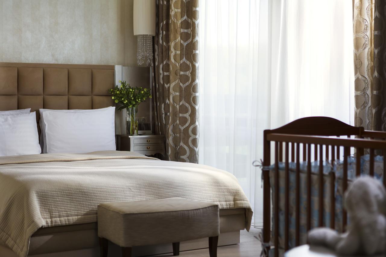 Superior Golf And Spa Resort Kharkiv Bagian luar foto